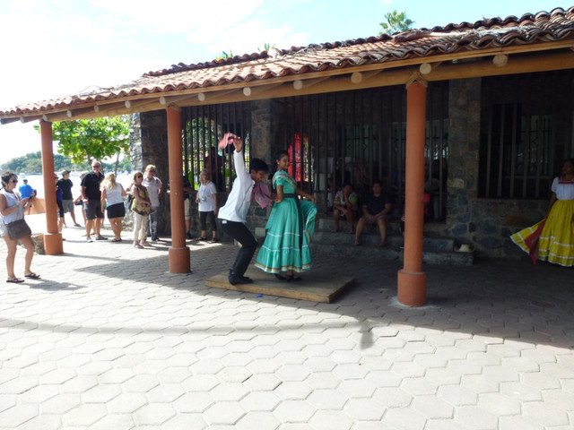 P1100459