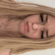 nevaaadaa-blonde