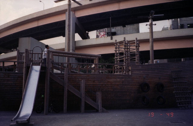 1991-16.jpg