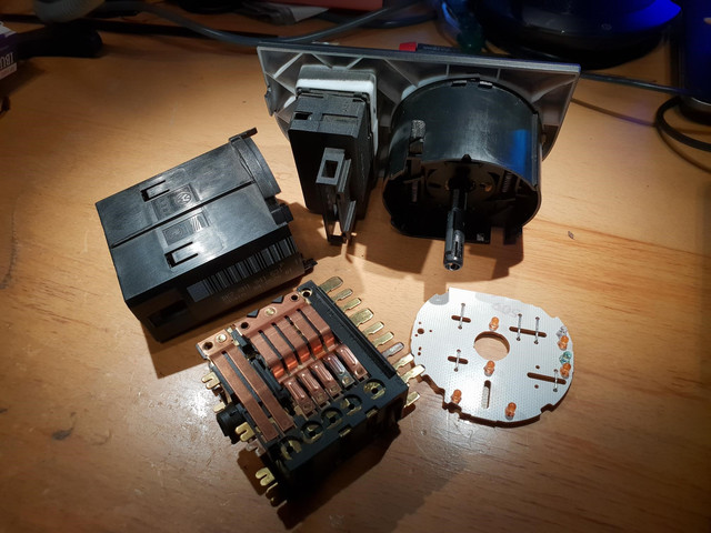 TT lightswitch3