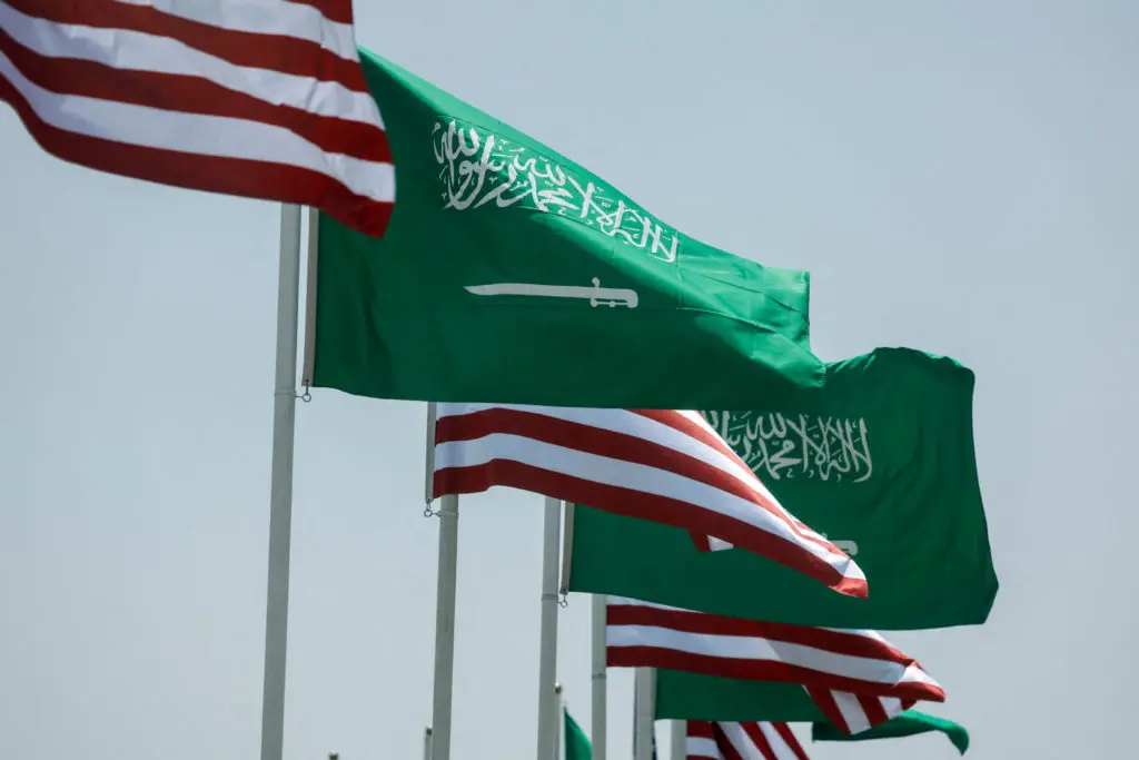 Trump Backs Nuclear Deal that May Allow Saudi Uranium Enrichment