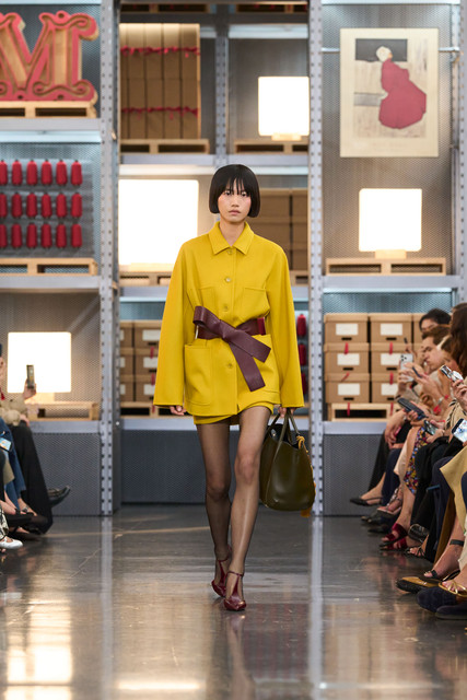 LOOK 26.jpg