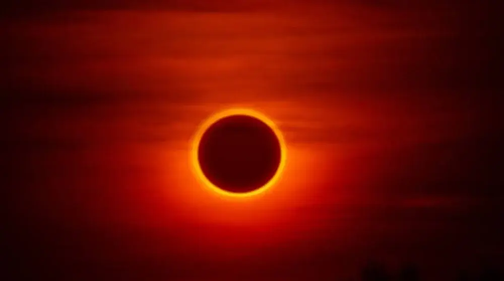 Eclipsa totală de Soare a început: Un spectacol ceresc rar, vizibil din 2 august