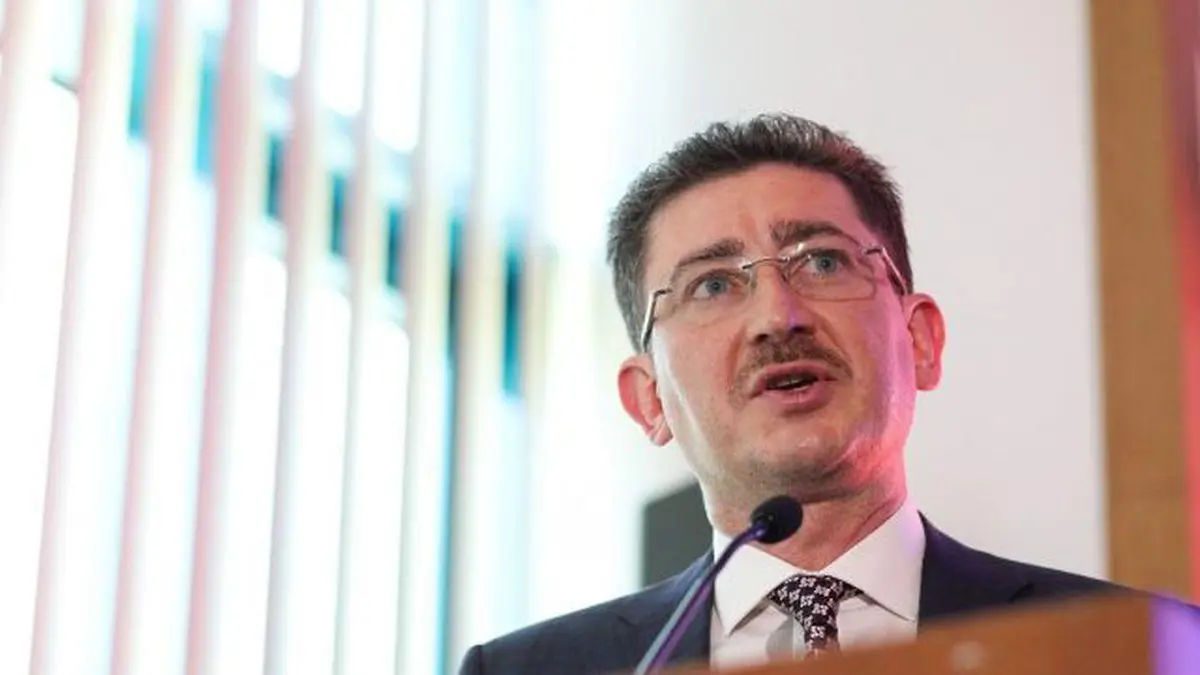 Consiliul Concurenței investighează scumpirea carburanților: Ce spune Bogdan Chirițoiu