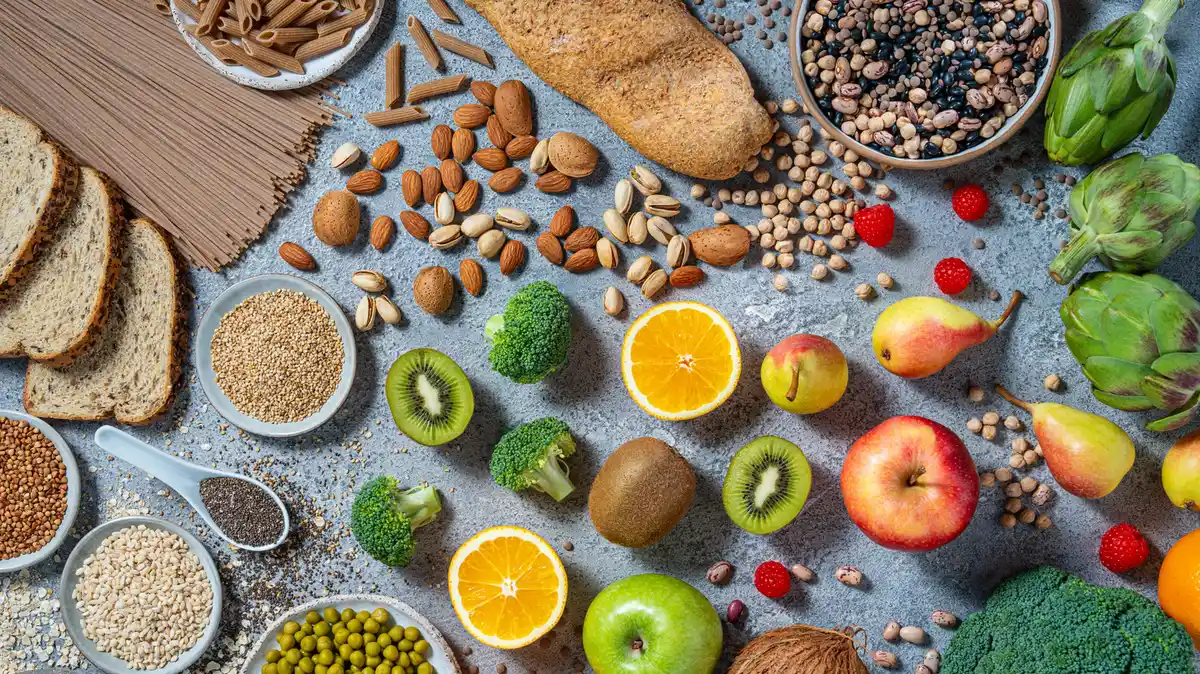 Top High-Fiber Snacks Revealed by Dietitians
