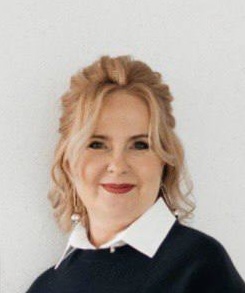 Елена Лукьянова