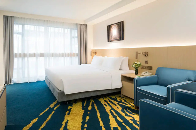 room2.jpg