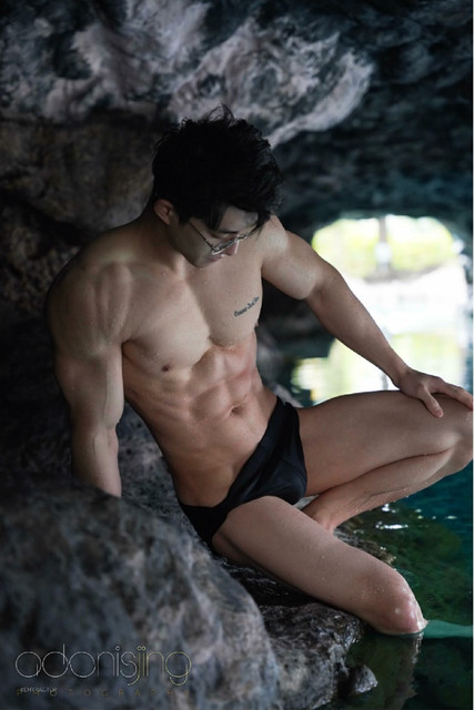 adonis2 1 52.jpg
