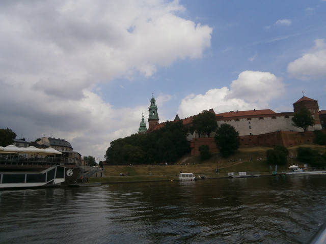 OLYMPUS-DIGITAL-CAMERA.jpg