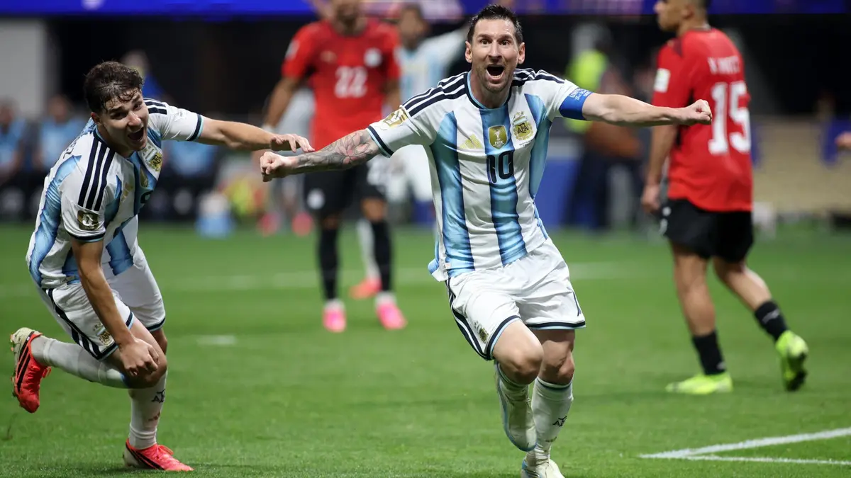 Argentina and England Clash in World Cup Semifinal in Atlanta