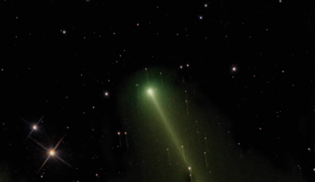 Cometa 220P McNaught presentaci�n 2026