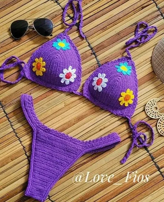 Modelo de biquíni 3