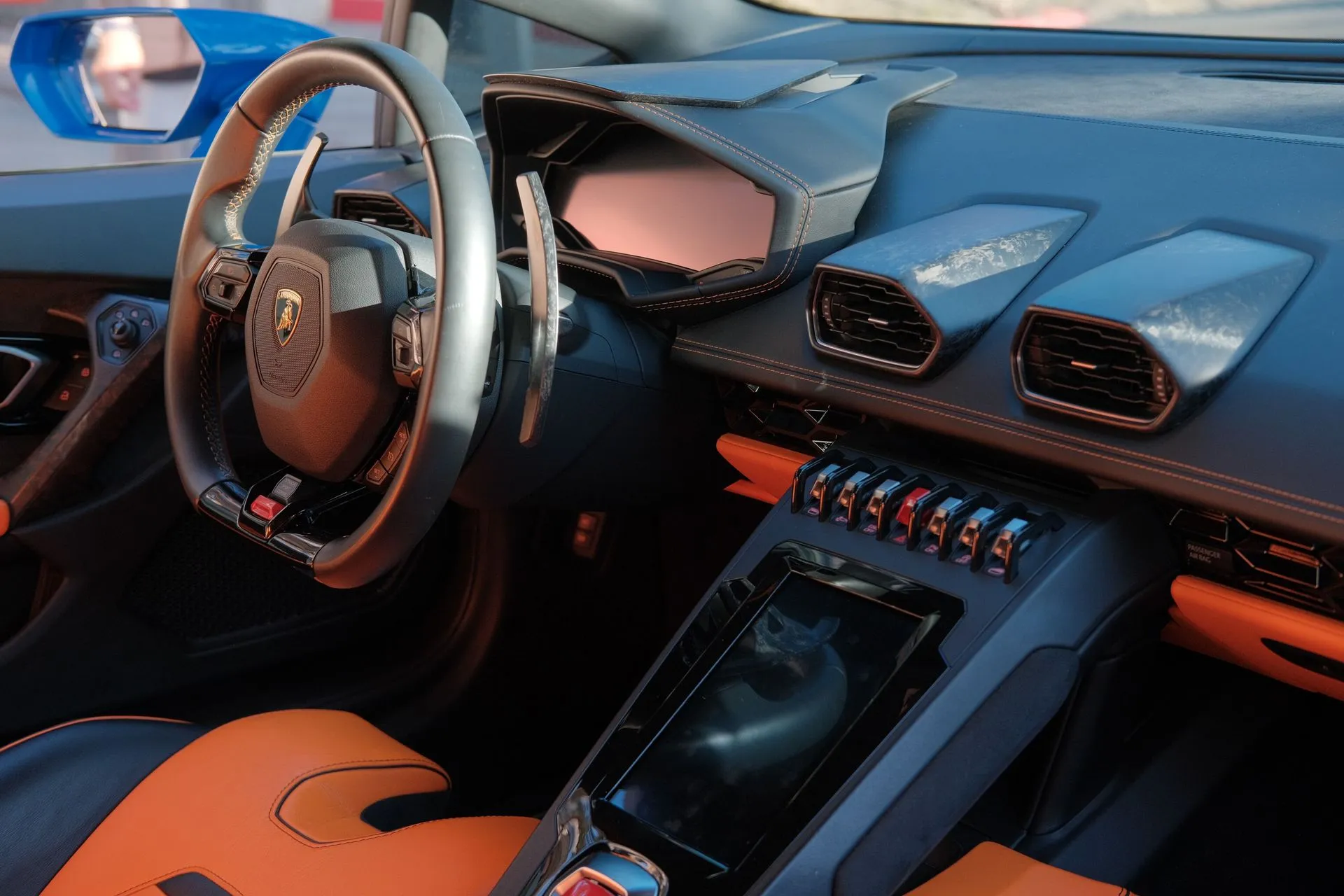 Lamborghini Huracan Evo Coupe photo 6
