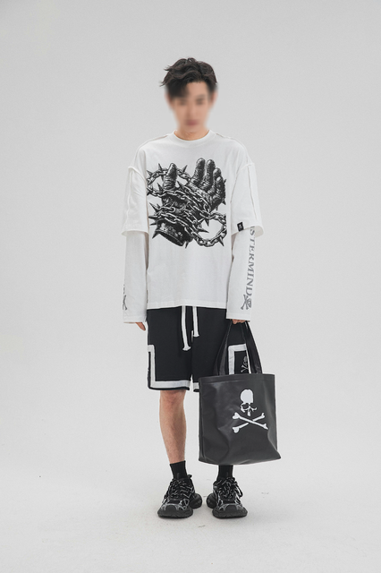 CLOTHING-MODEL-2-2