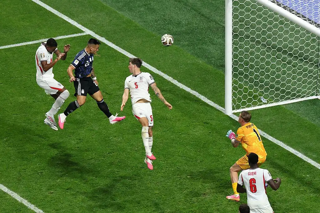 Argentina Secures World Cup Final Berth After Tense Victory Over England