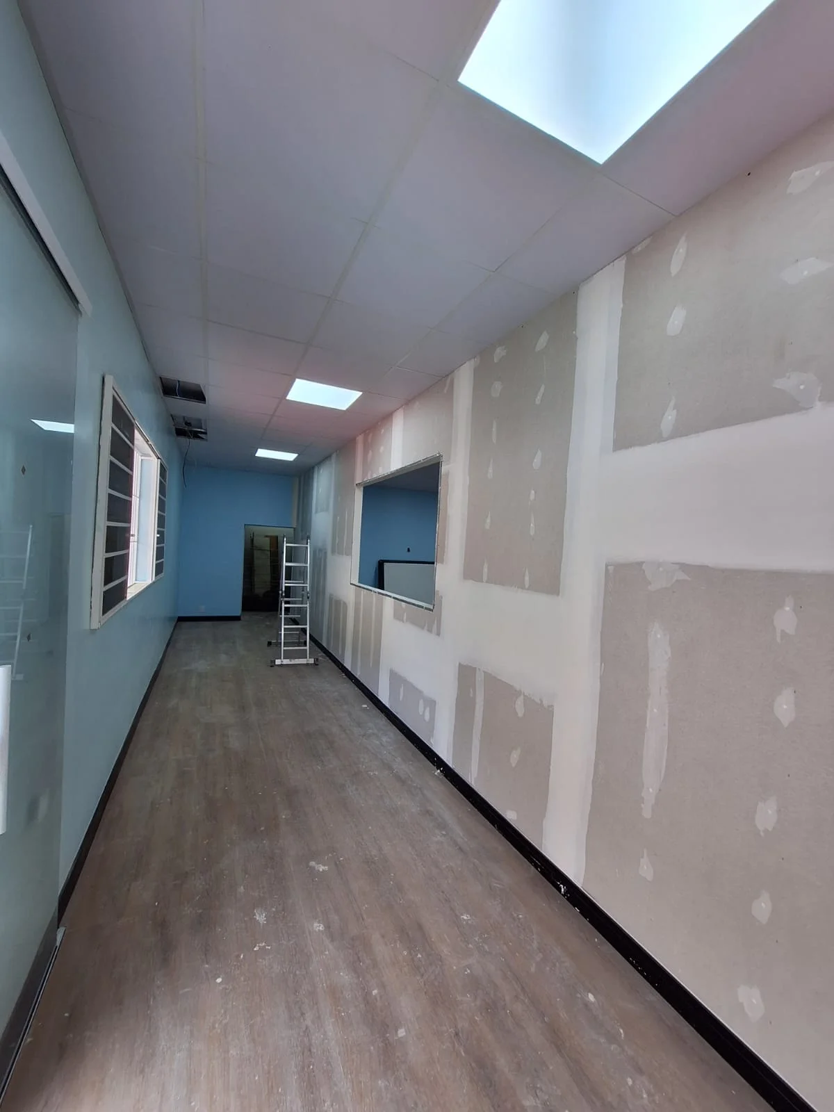 Montagem de estrutura drywall