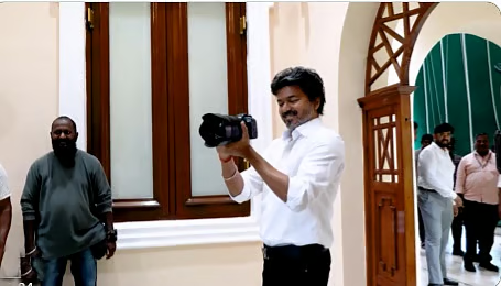tn-cm-vijay-photographs-the-photographers-video