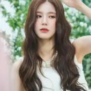 mi yeon g i dle 1249253