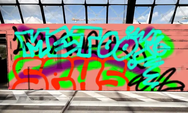 Graffiti artwork by Eniggraff