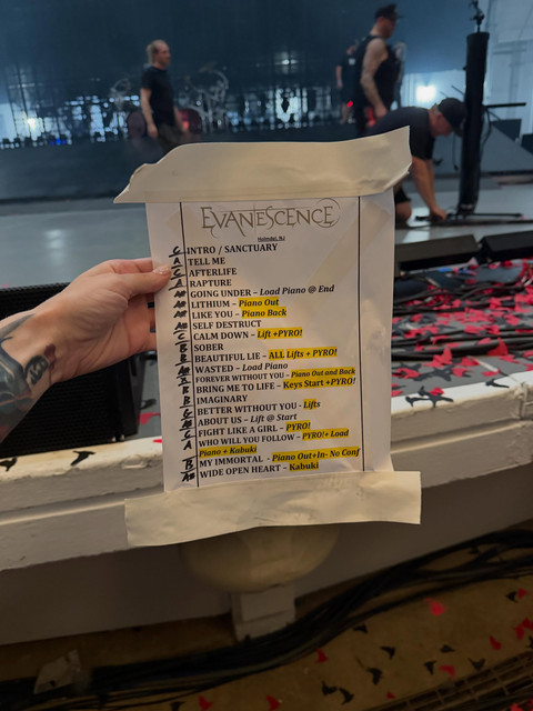 setlist meganisamonster