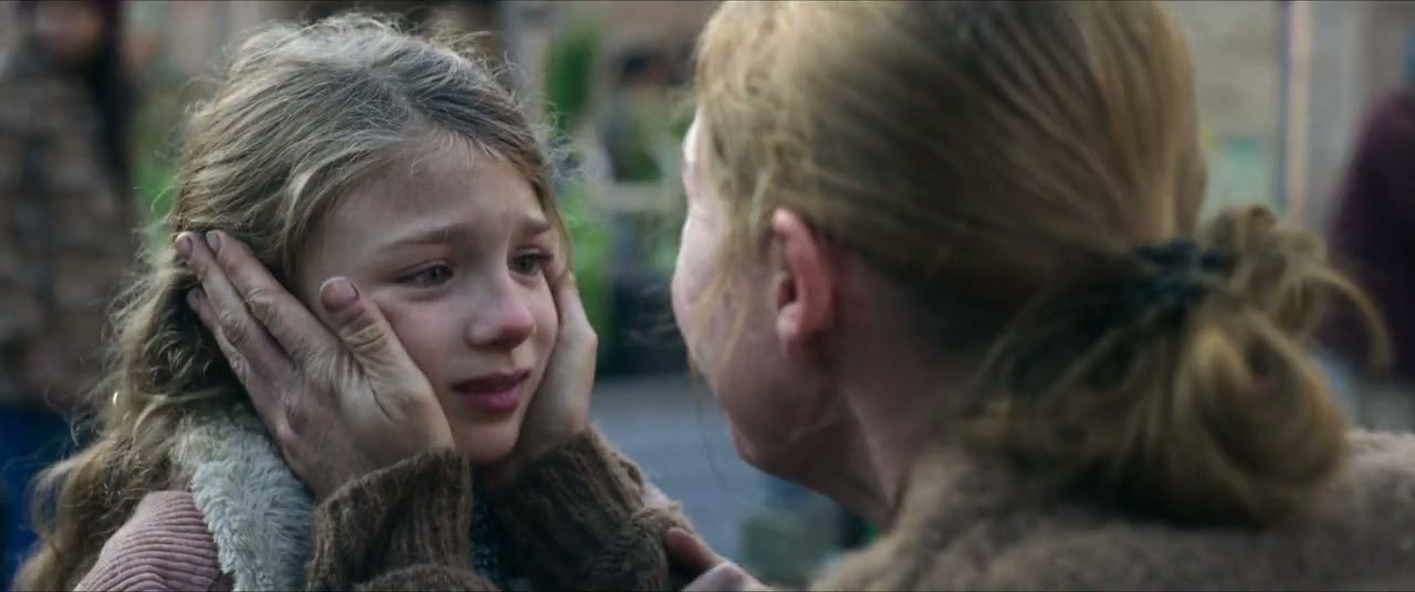 Bird Box Barcelona Screenshot