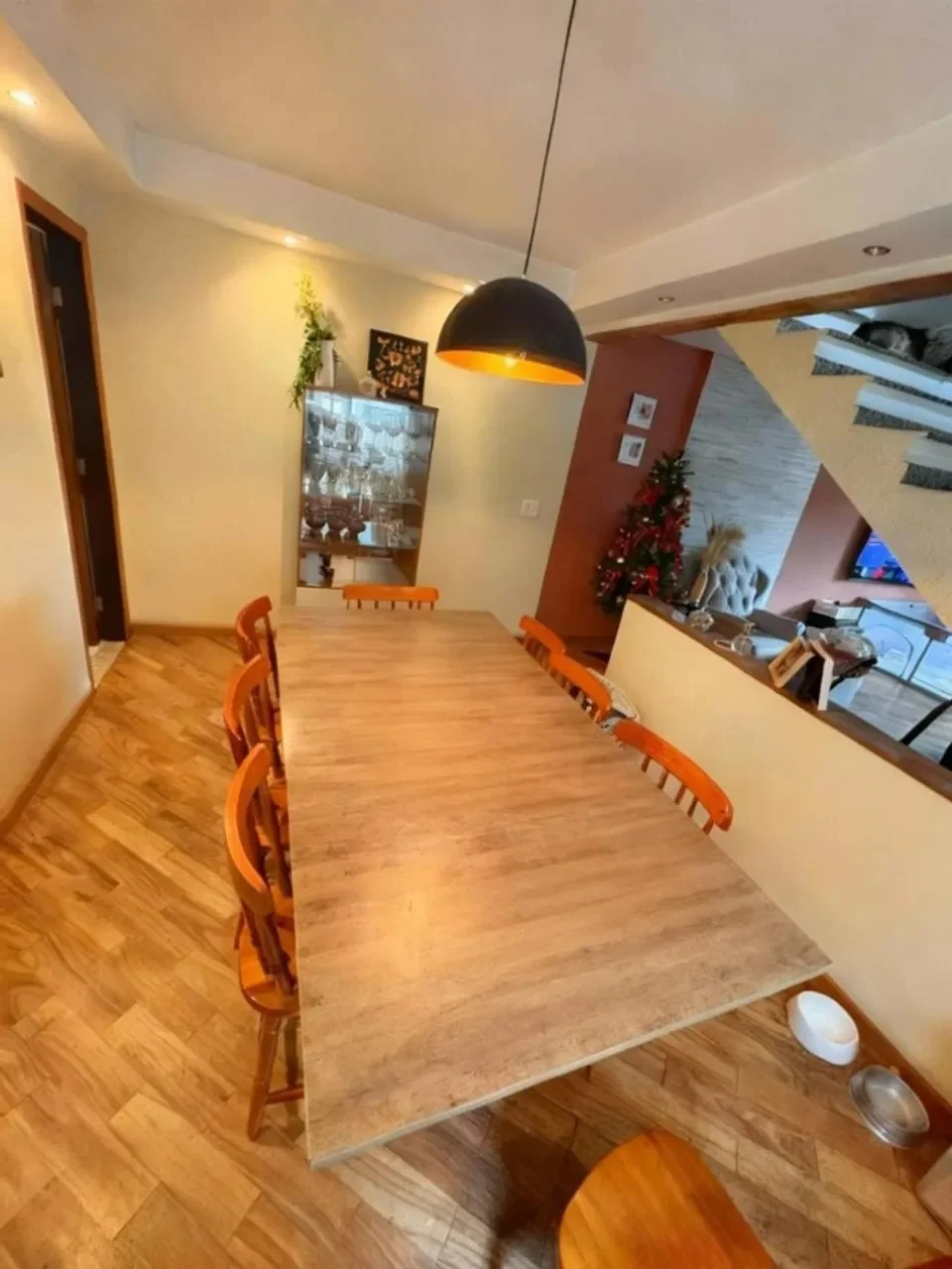 Sobrado com 3 Quartos, Suíte, Terraço e Churrasqueira no Parque Ipê | 150 m² | R$ 620 Mil