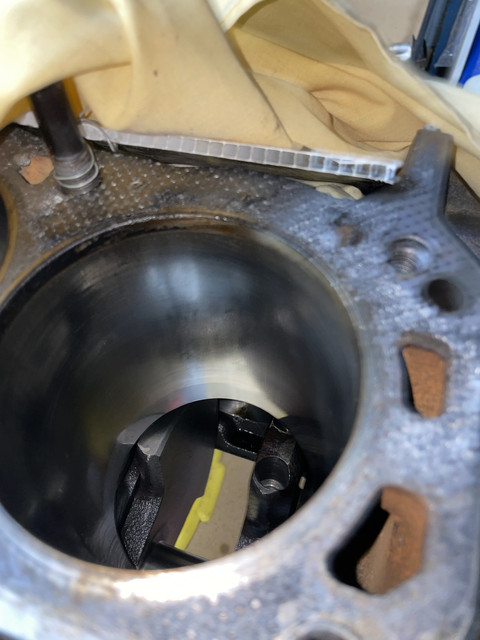 cylinder-4