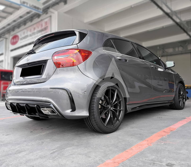 Mercedes A-Class W176 AMG A45 Look Rear Diffuser Gloss Black Silver Tailpipes 13-18