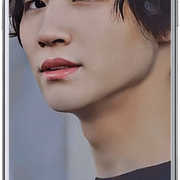 Caera-Phone-01