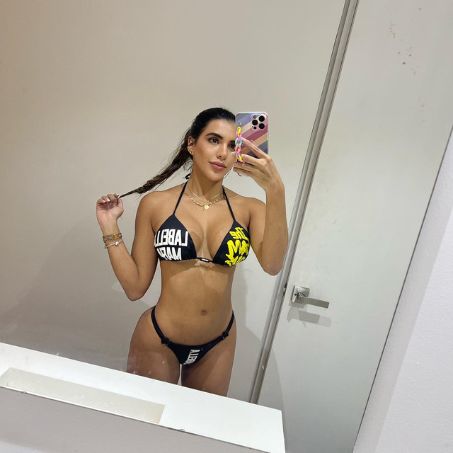 DANIELA-FERRO-9