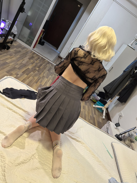 28