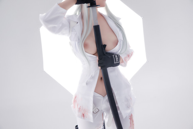 005