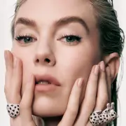 Vanessa-Kirby-1