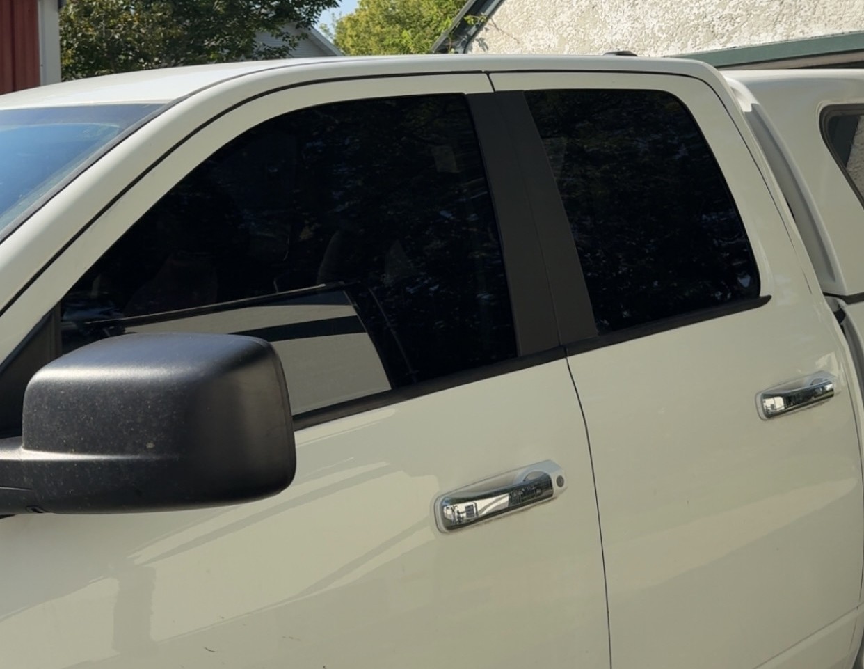 20250914-205336660-i-OS