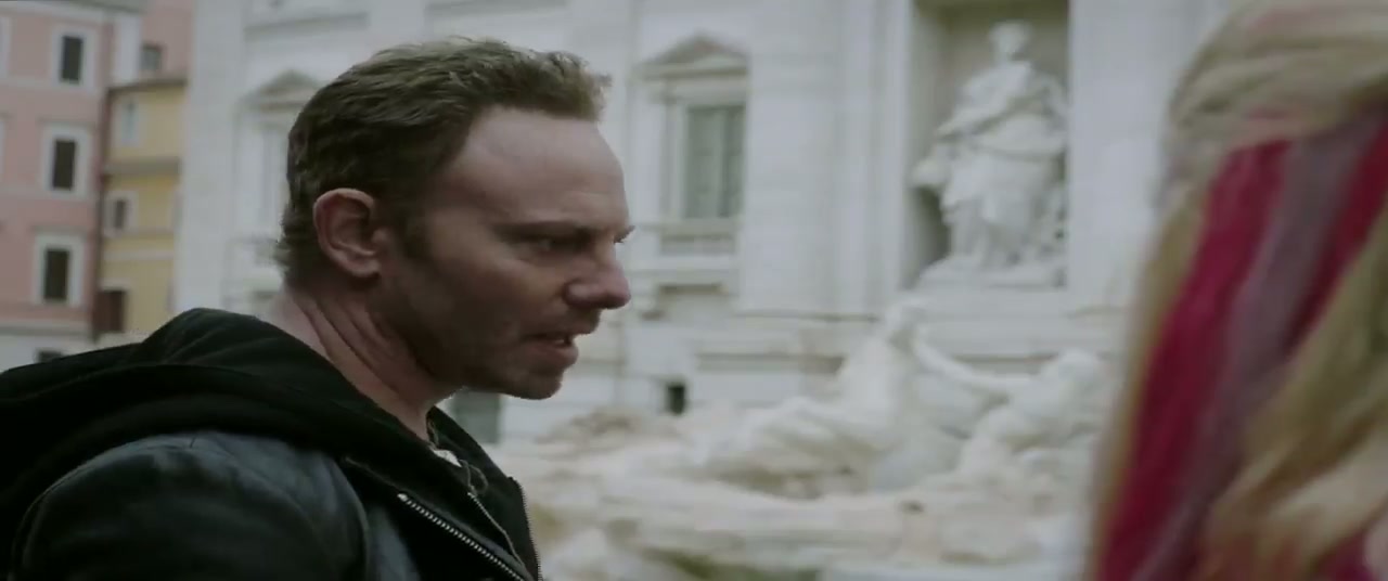 Sharknado 5: Global Swarming Screenshot