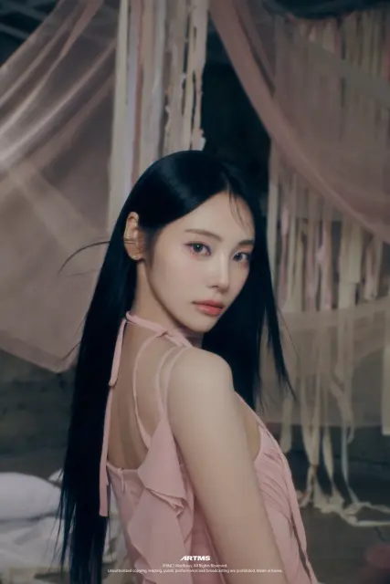 jinsoul loona 1377433.webp