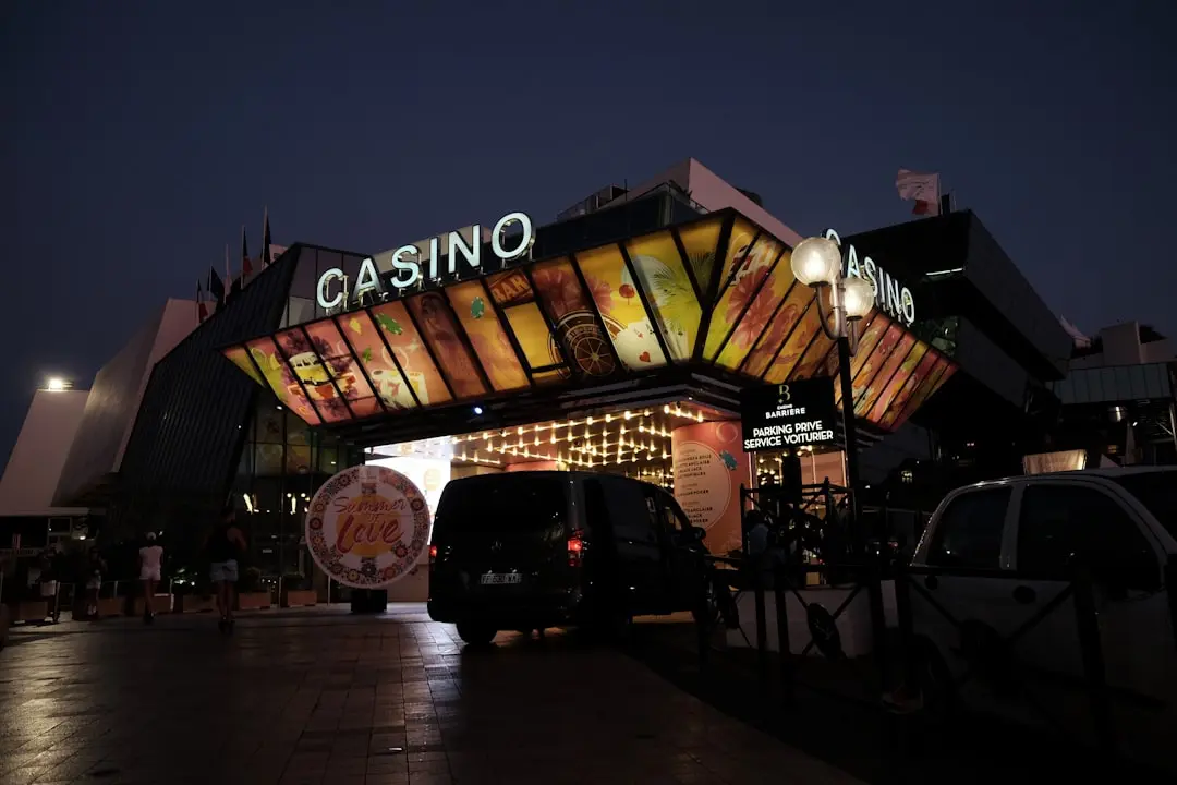 Cazinoul din Constanța redevine centru de lux cu bistro de vară