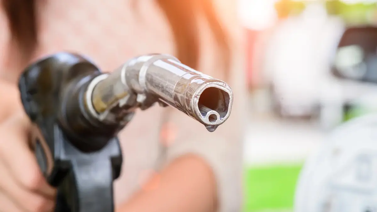 Preț carburanți sâmbătă, 9 Mai. Diferențe între marile orașe din România