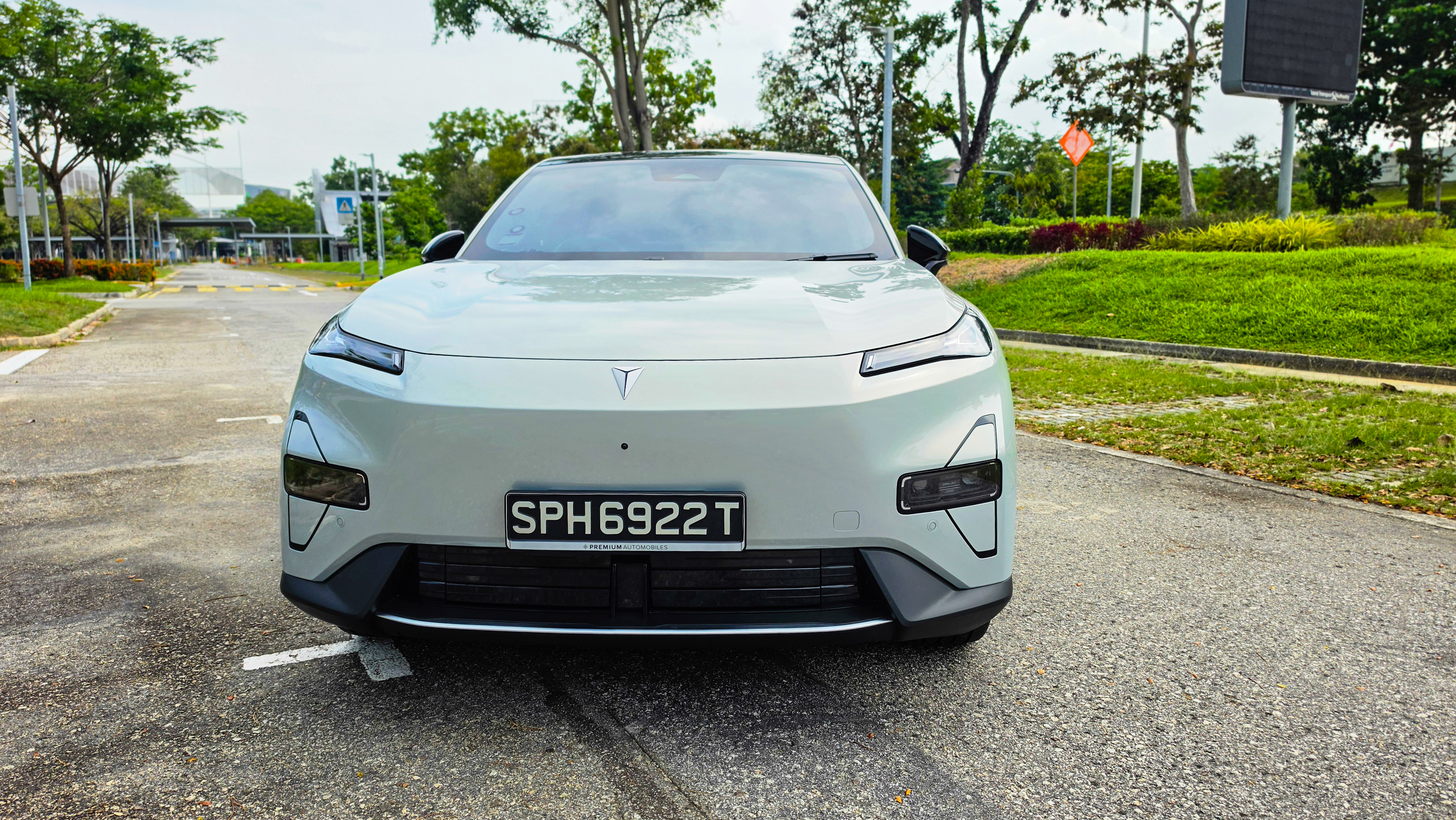 DEEPAL S05 front view
