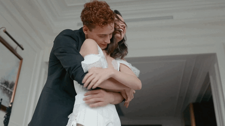 https://i.ibb.co/5XdSQBLj/IMG-5658.gif