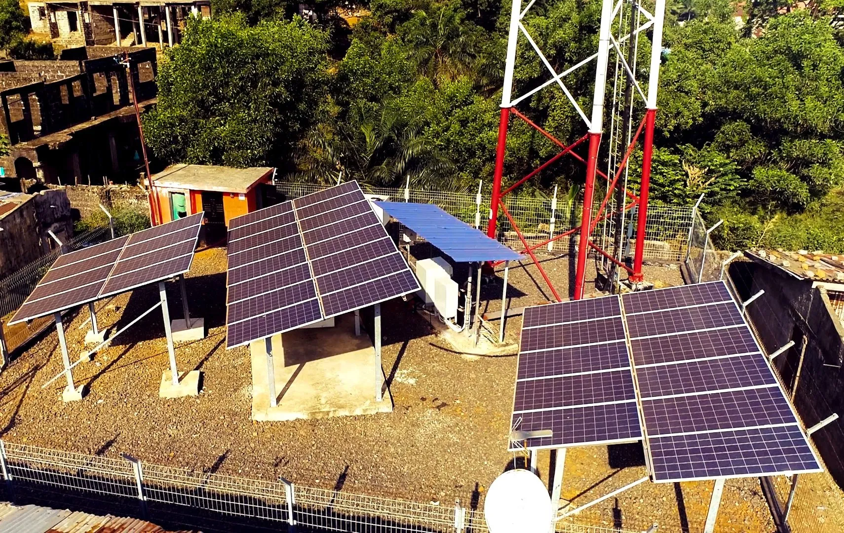 Illustration - Afrique : les operateurs télécom abandonnent le diesel pour le solaire - c'est la guerre au Moyen-Orient qui force la transition verte