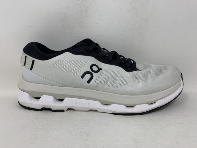 Men's On Cloudzone, Ice/Black, 7 D Medium US 7615537235332| eBay