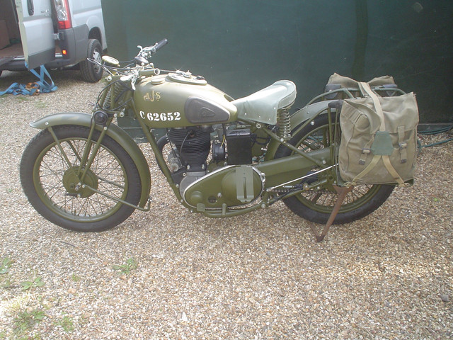 AJS 001