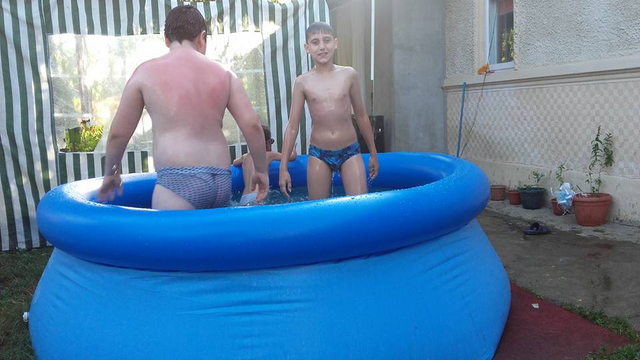 piscinapoolkeenvoinea4