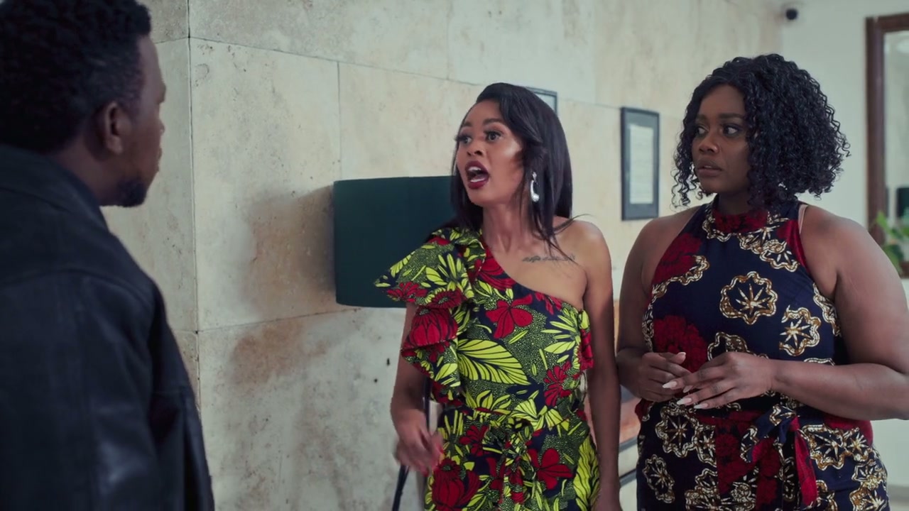 Real Estate Sisters Screenshot