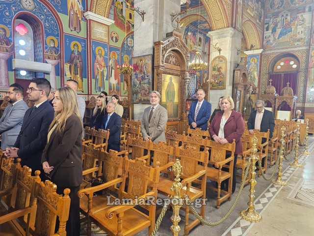 δικηγοροι019.jpg