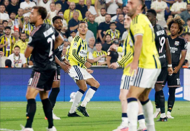 Lyon vs Fenerbahçe 1