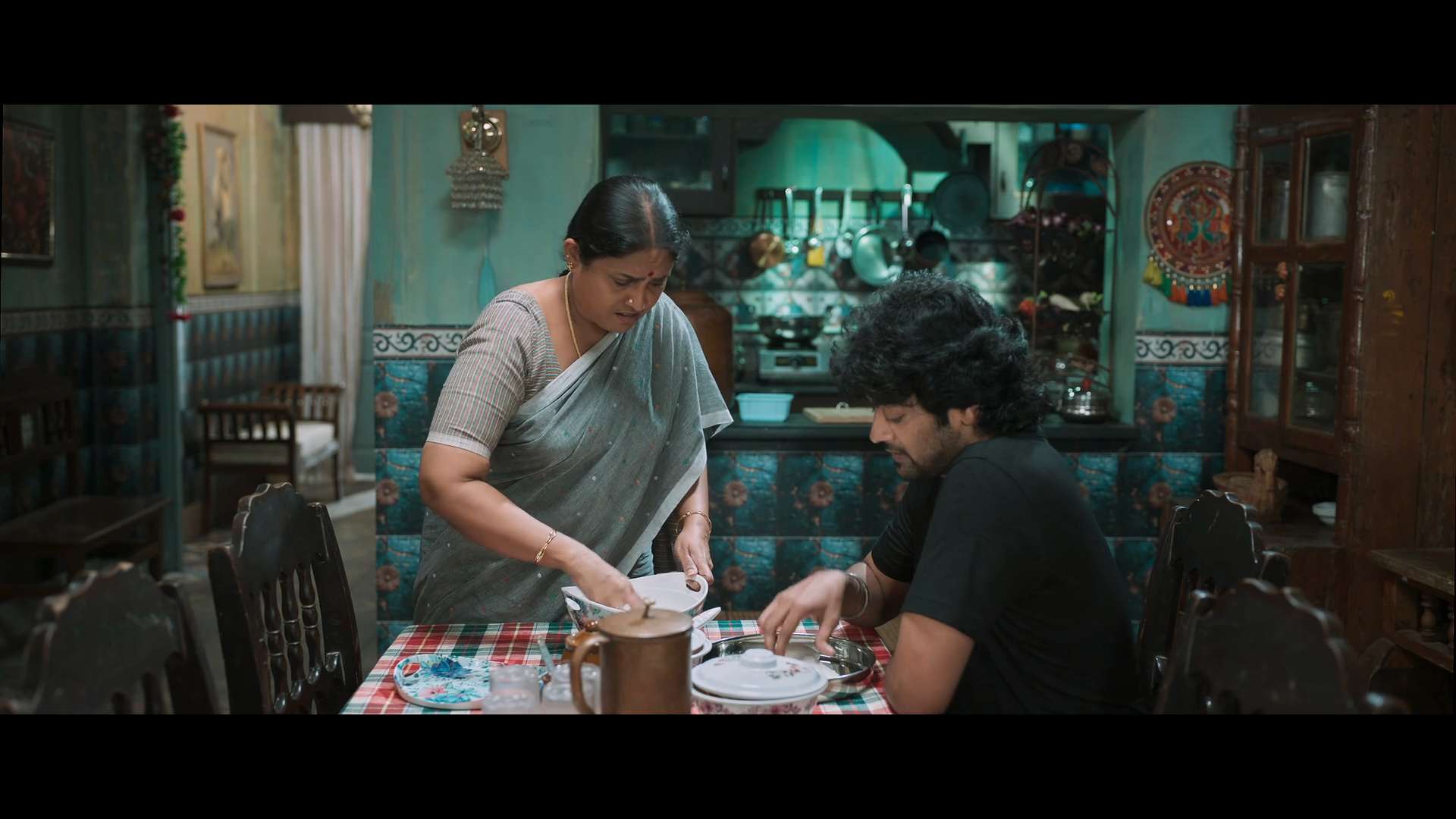 Cine-Doze-Com-Bun-Butter-Jam-2025-MLSBD-Shop-Tamil-Amazon-1080p-mkv-001652292