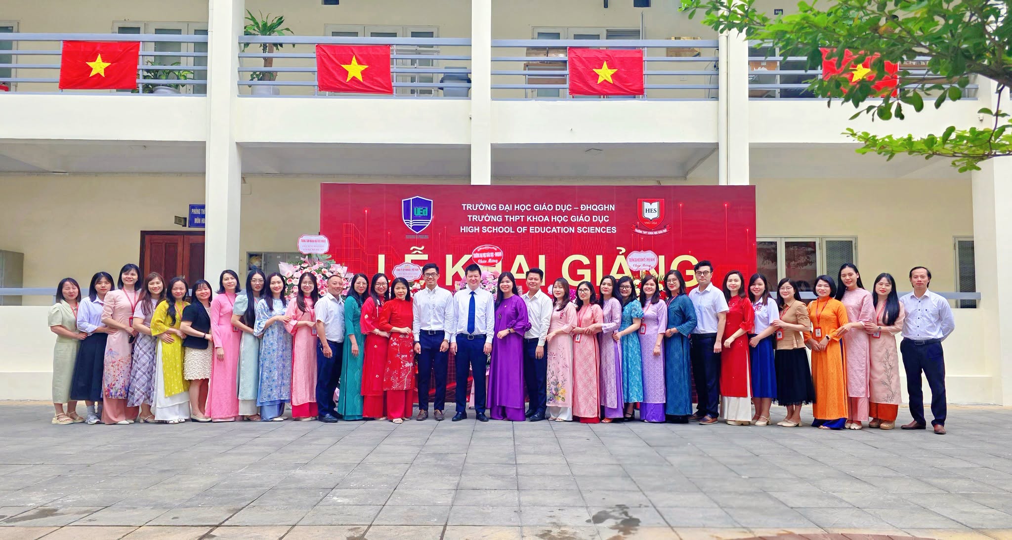 Lễ khai giảng HES 1