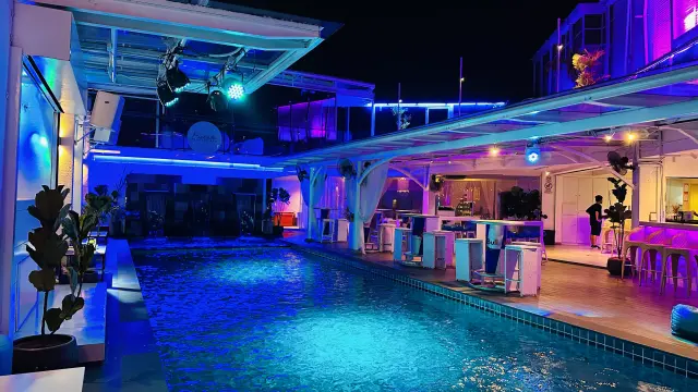 Puteh Rooftop Bar1.webp